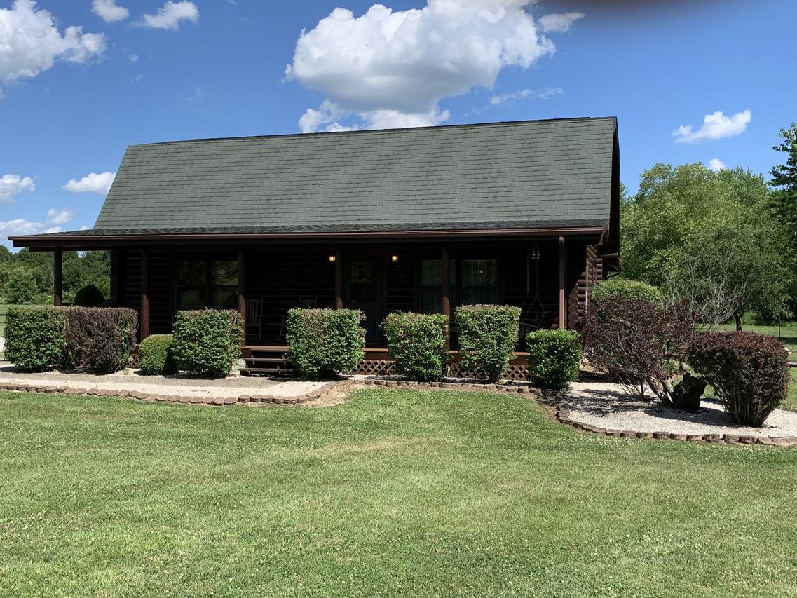 1862 N 2500 East Rd., Windsor, IL 61957
