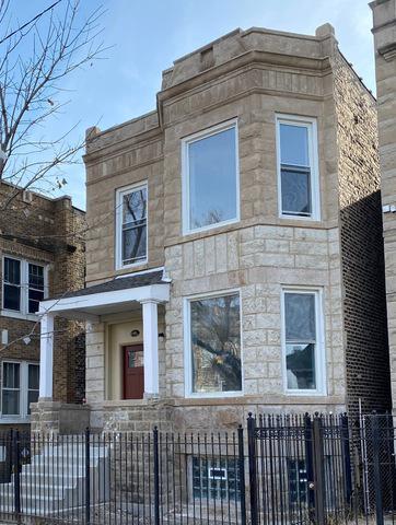 4421 W Congress Pkwy., Chicago, IL 60624