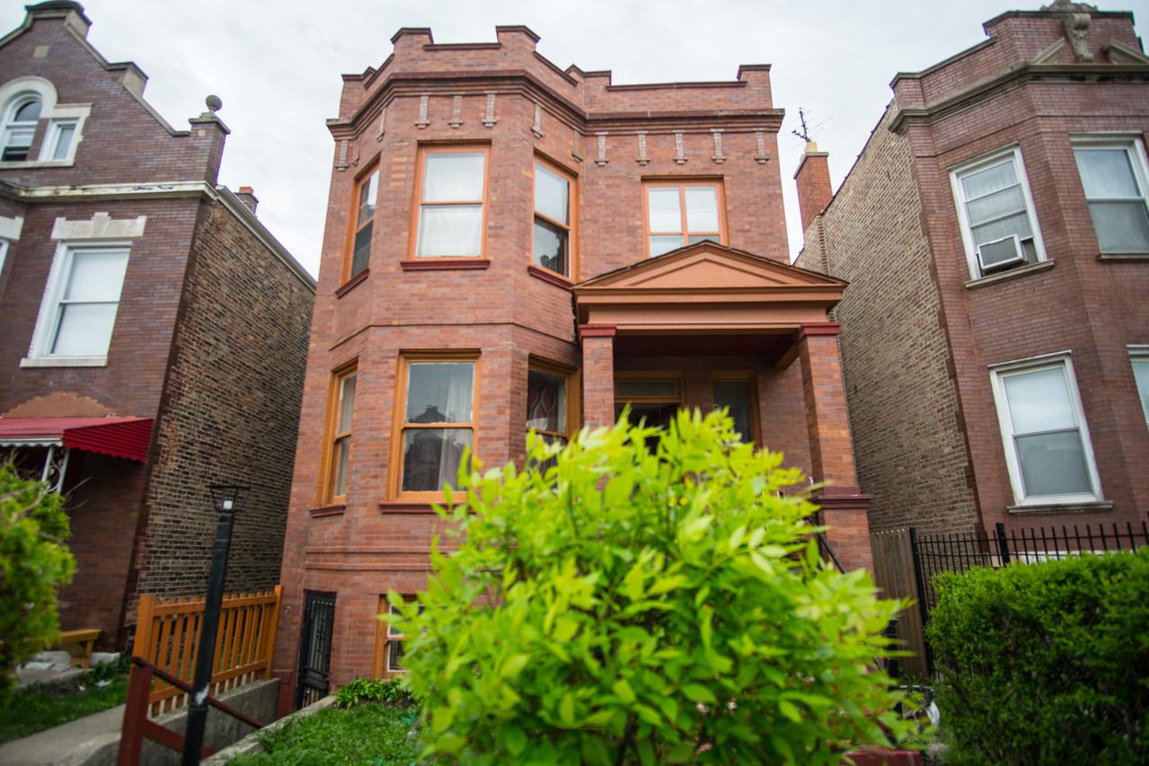 4241 W Cullerton St., Chicago, IL 60623