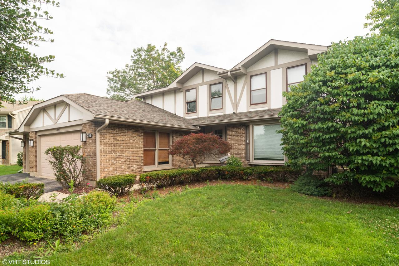 4007 Lindenwood Ln., Northbrook, IL 60062