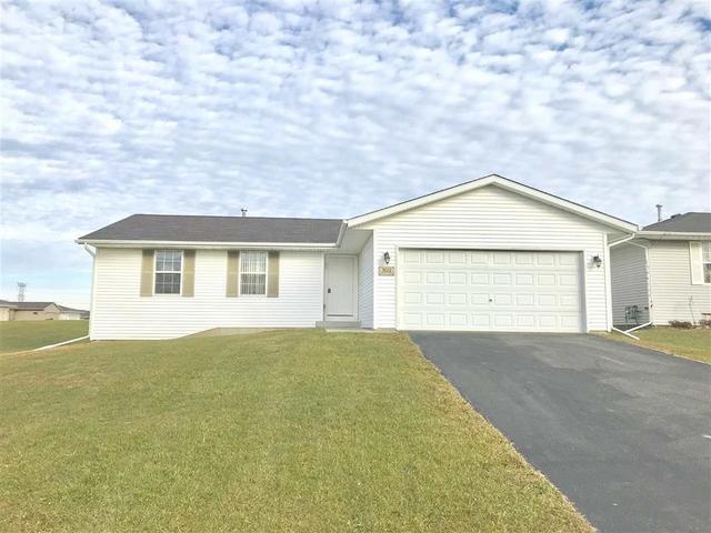 3022 Warwickshire Dr., Machesney Park, IL 61115