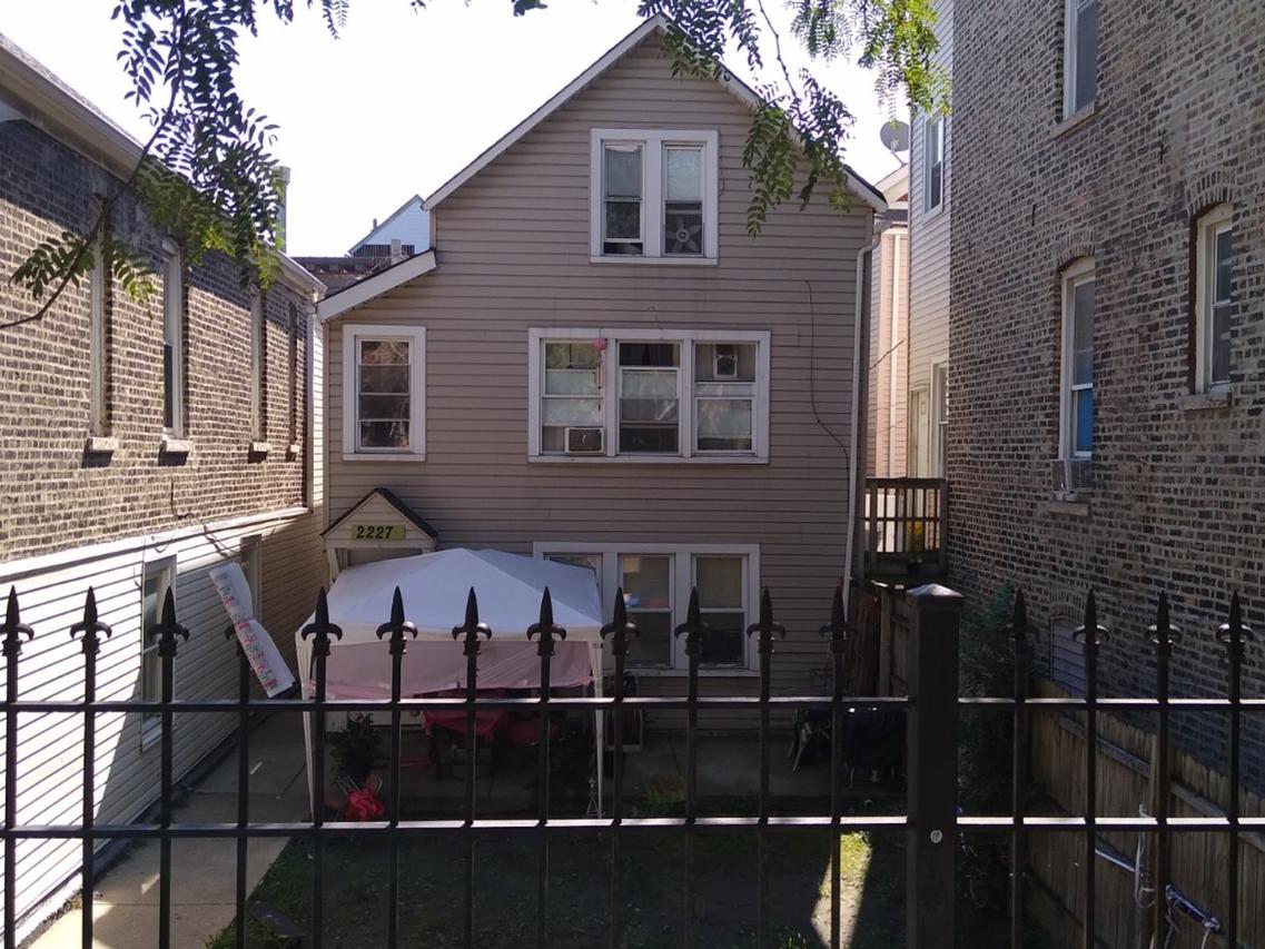 2227 W Cullerton St., Chicago, IL 60608