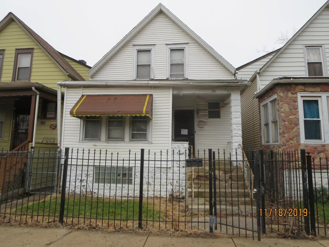6726 S Wolcott Ave., Chicago, IL 60636