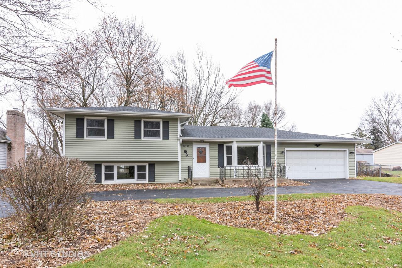 610 Madison St., East Dundee, IL 60118