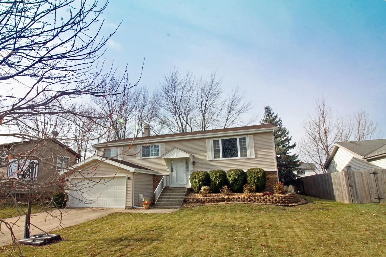 20106 S Sycamore Dr., Frankfort, IL 60423