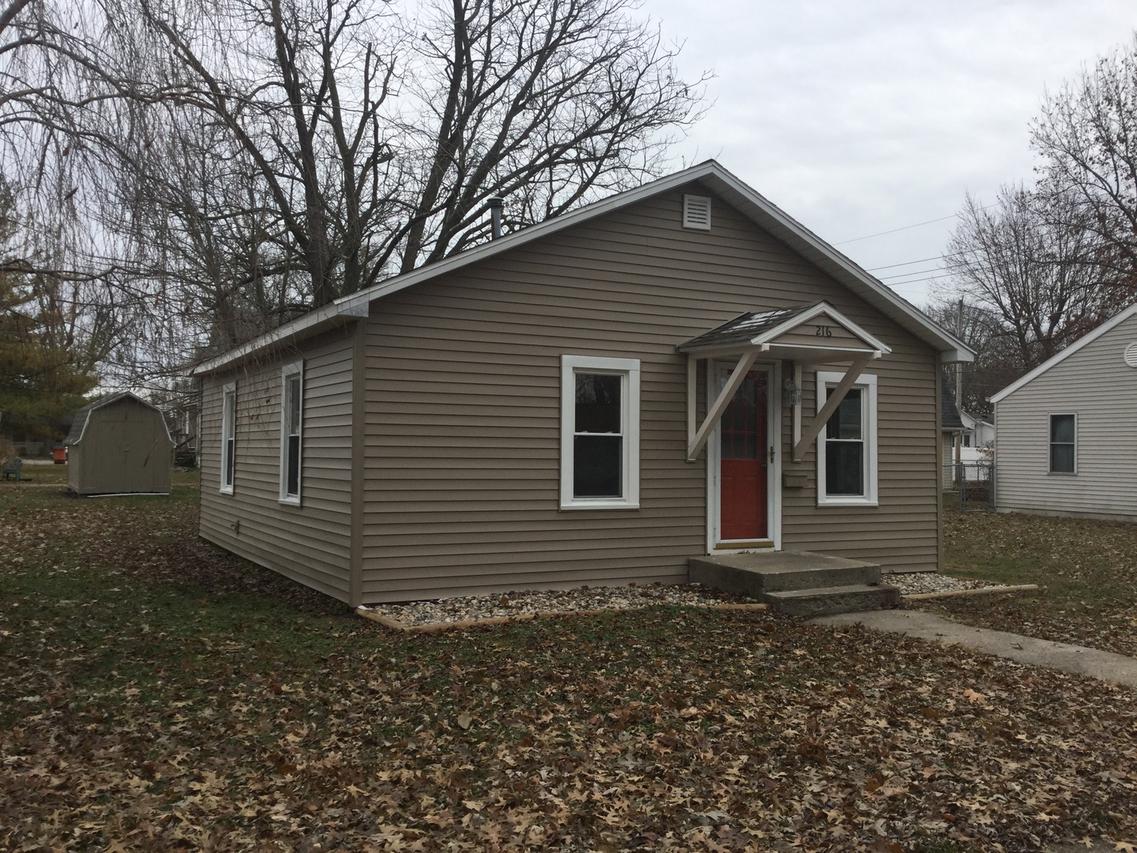 216 S Elm St., Arthur, IL 61911