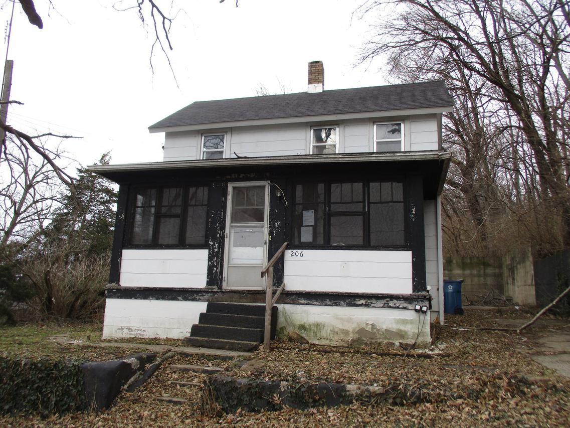 206 N Rock Island St., Bureau, IL 61315