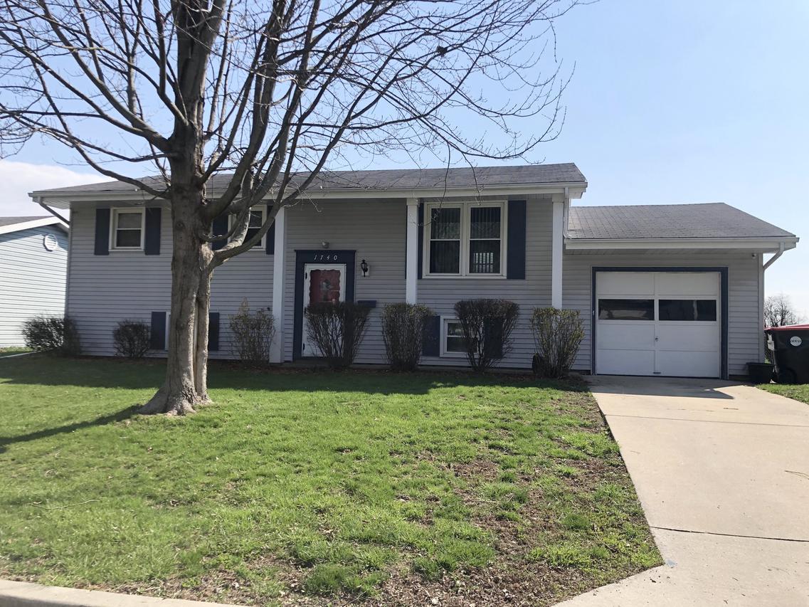 1740 Gleason Dr., Rantoul, IL 61866
