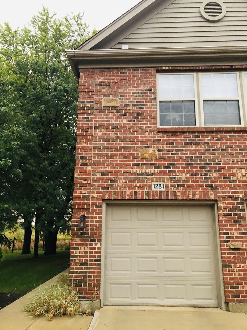 1281 Oakleaf Ct., Aurora, IL 60506