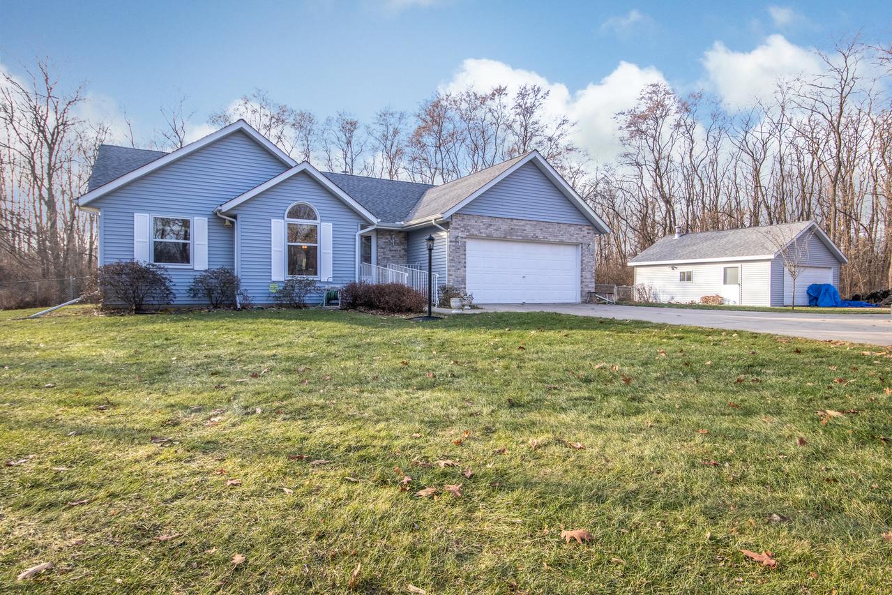 12723 Ventura Blvd., Machesney Park, IL 61115