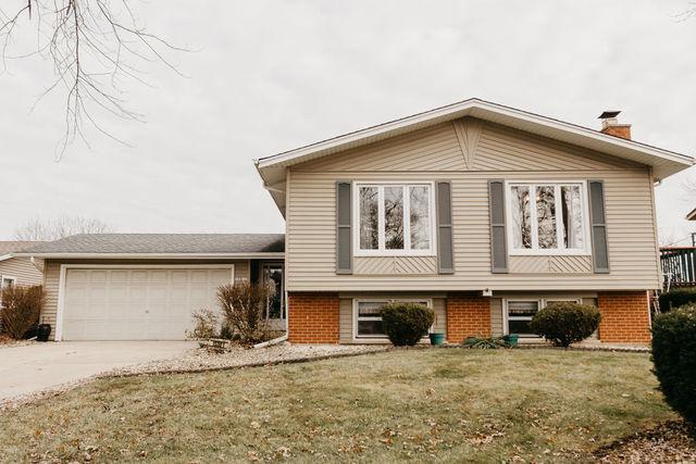15301 Arroyo Dr., Oak Forest, IL 60452