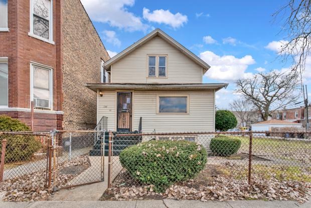 2141 S Central Park Ave., Chicago, IL 60623