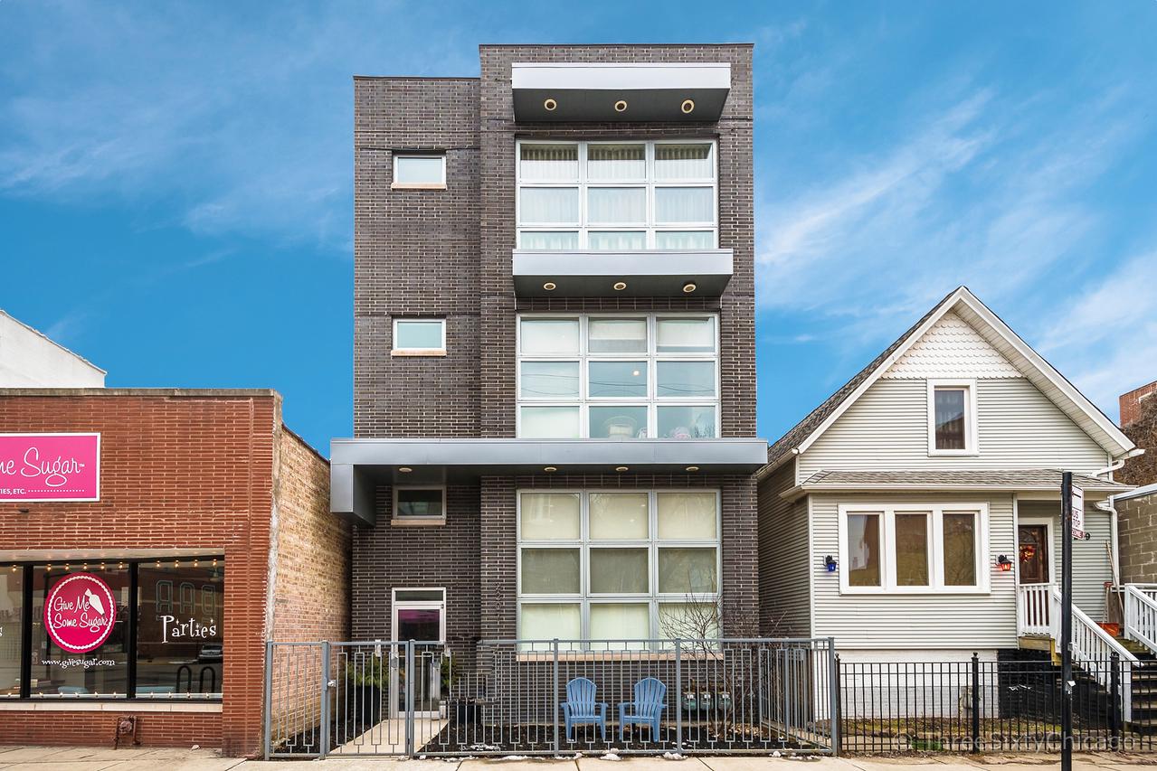 2207 W Belmont Ave. #1, Chicago, IL 60618