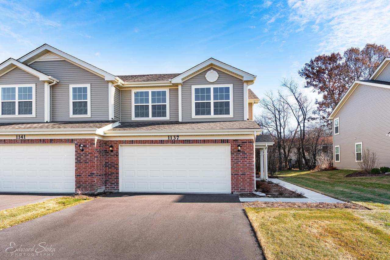 1137 West Lake Dr., Cary, IL 60013