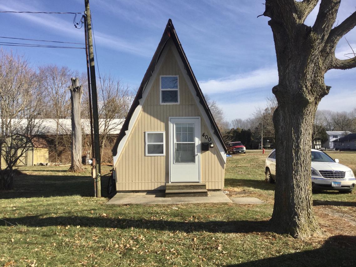 400 N Locust St., Arcola, IL 61910