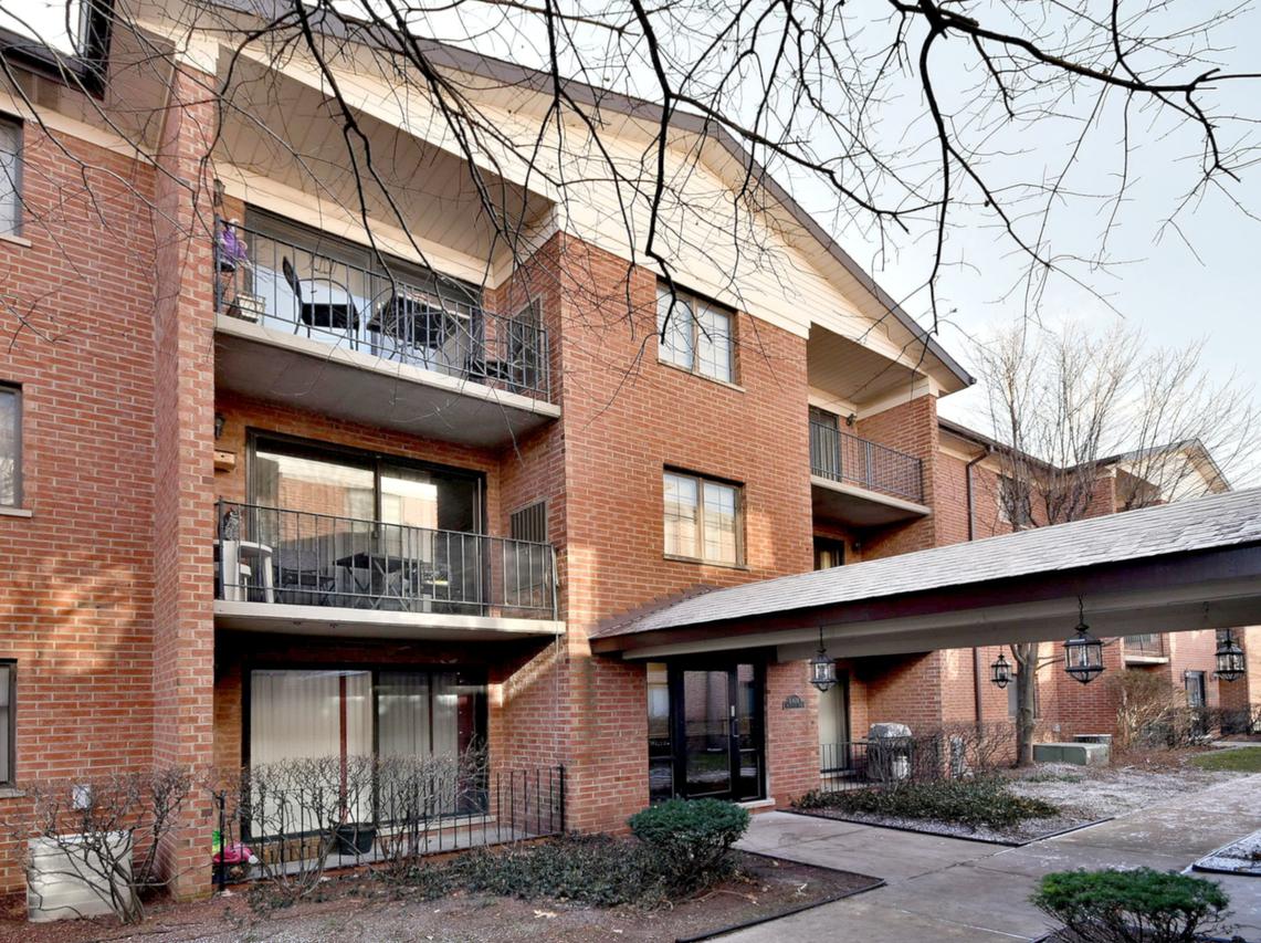 8428 W Catalpa Ave. #303, Chicago, IL 60656