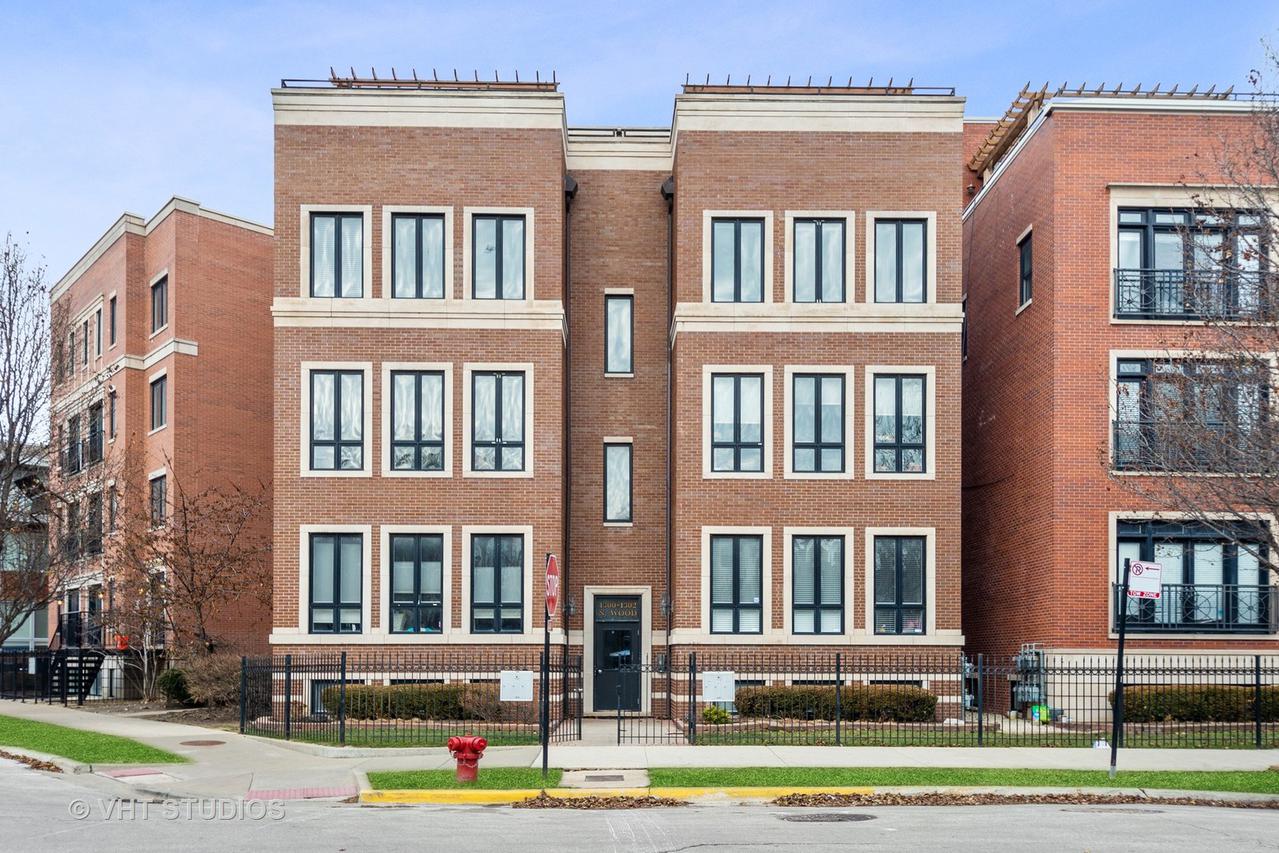 1302 N Wood St. #1E, Chicago, IL 60622