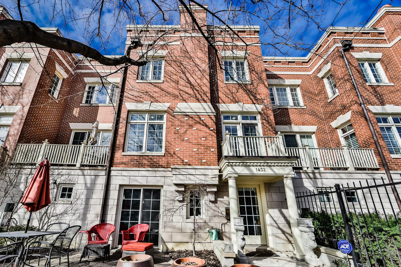 1432 W Wrightwood Ave., Chicago, IL 60614