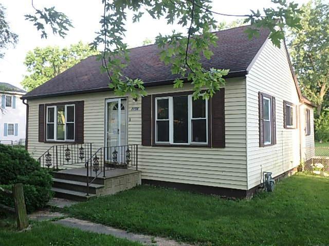7156 Blackstone Ave., Justice, IL 60458