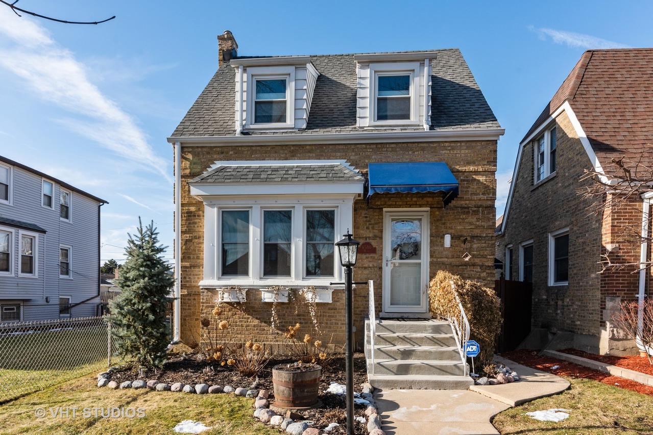 4580 N Moody Ave., Chicago, IL 60630