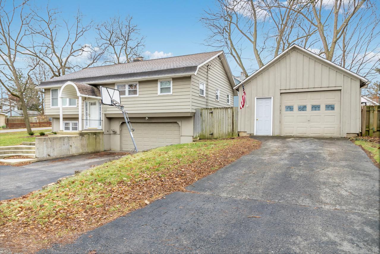 302 W Madison St., Yorkville, IL 60560