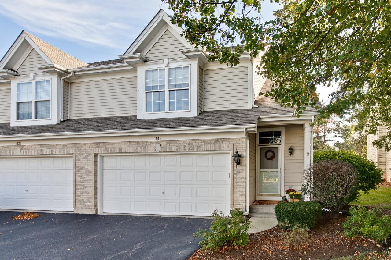 1145 E Danbury Dr., Cary, IL 60013