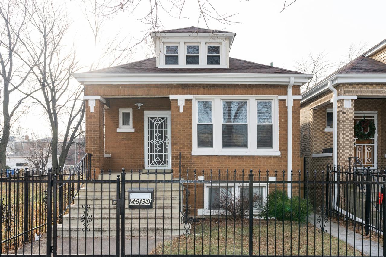 4939 W Polk St., Chicago, IL 60644