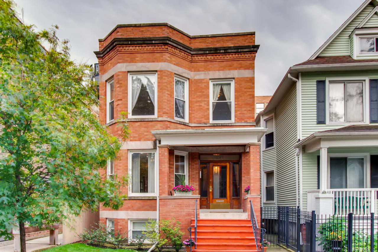 1831 W Newport Ave., Chicago, IL 60657