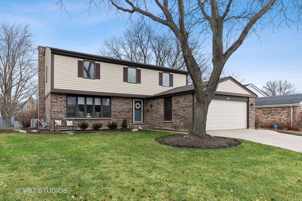 2607 N Prindle Ave., Arlington Heights, IL 60004