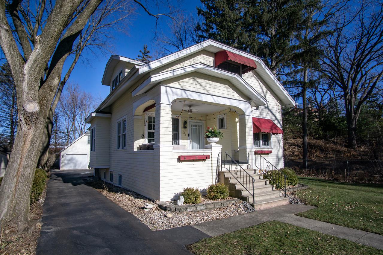 420 Concord Ave., Fox River Grove, IL 60021