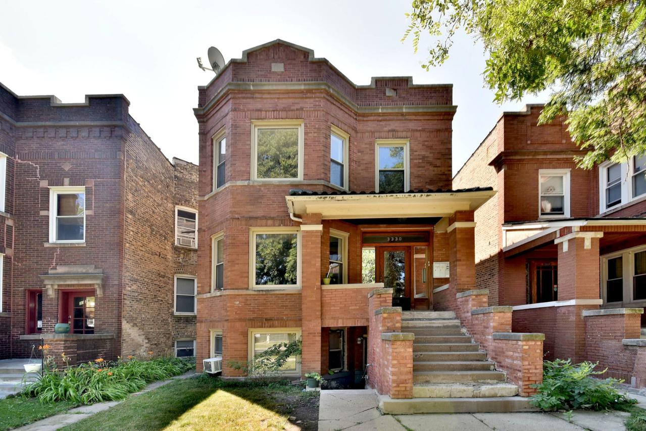 3330 N Avers Ave., Chicago, IL 60618