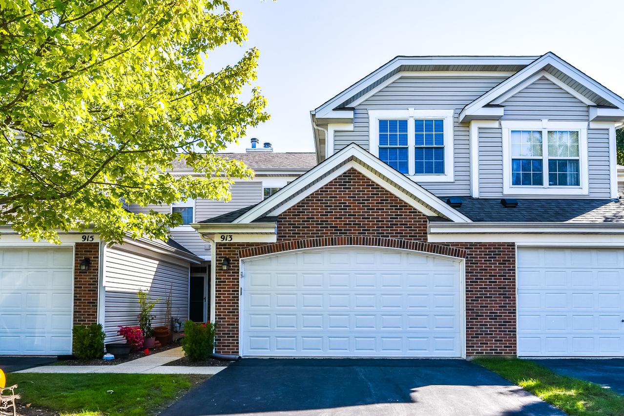 913 Highgate Ln., Grayslake, IL 60030