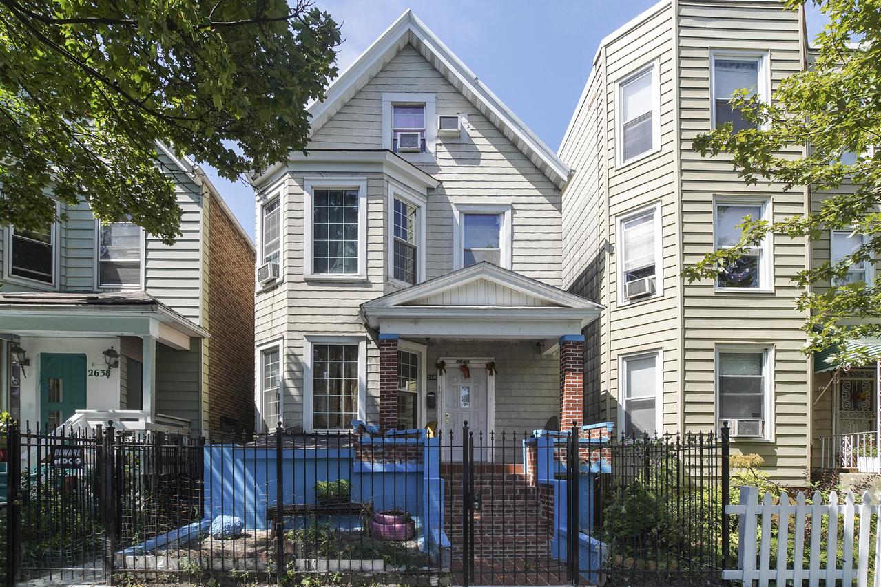 2640 N Springfield Ave., Chicago, IL 60647
