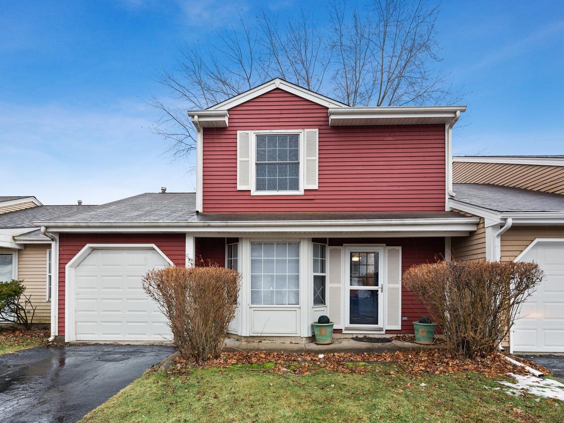 681 Brittany Ln., Island Lake, IL 60042