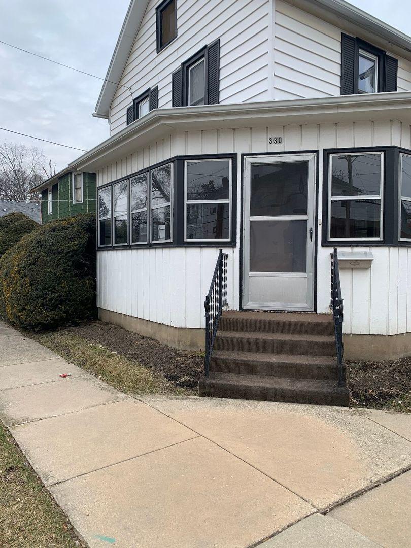 330 W Clark St., Freeport, IL 61032