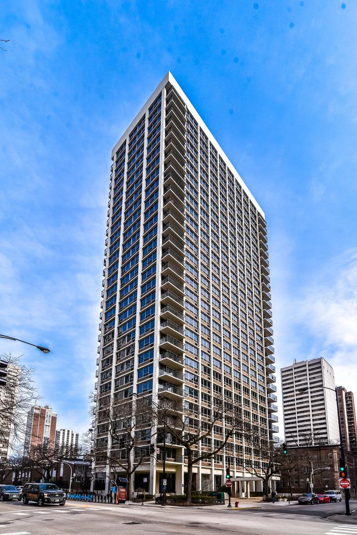88 W Schiller St. #908, Chicago, IL 60610