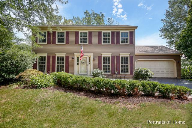 173 Hedge Ct., Glen Ellyn, IL 60137