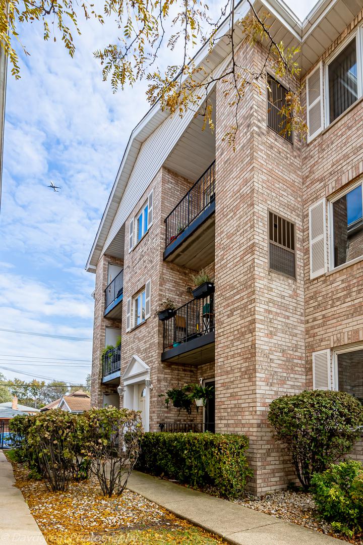 5401 N Milwaukee Ave. #2B, Chicago, IL 60630