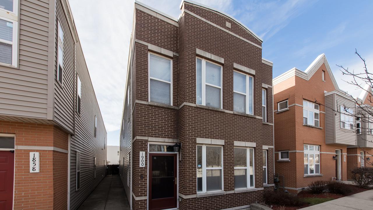 1900 N Laramie Ave., Chicago, IL 60639