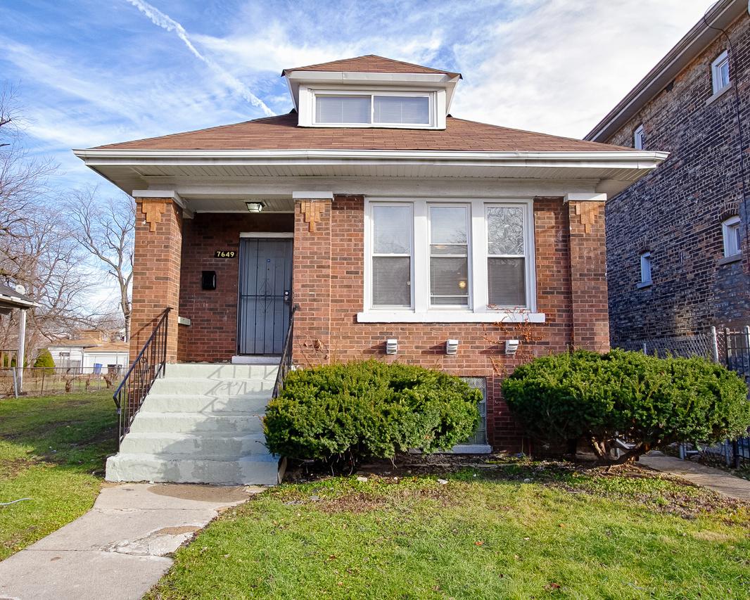 7649 S Bishop St., Chicago, IL 60620