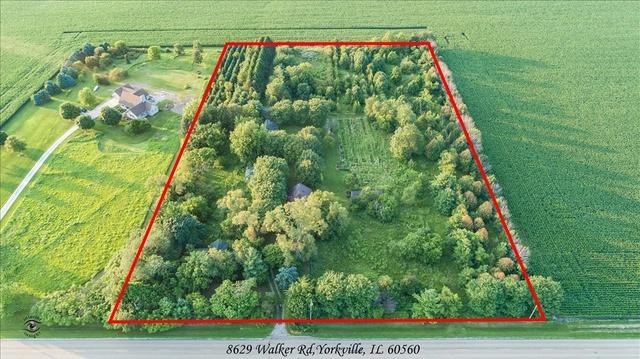 8629 Walker Rd., Yorkville, IL 60560