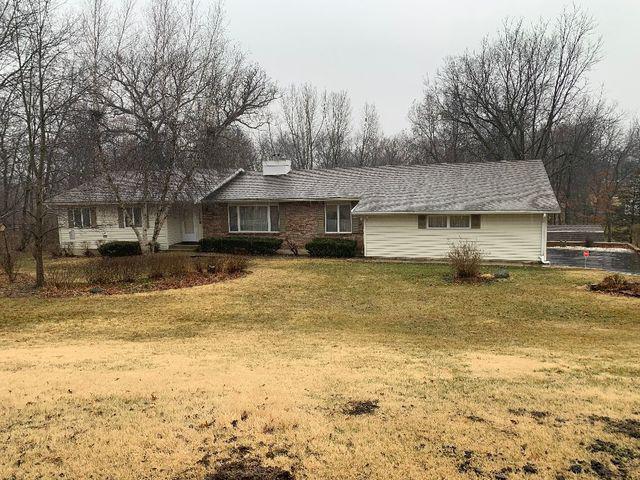 2751 S Deer Path Tr., Freeport, IL 61032