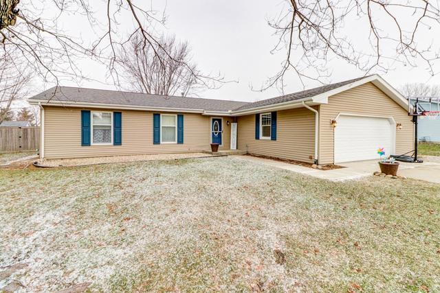 2202 Mallard Dr., Mahomet, IL 61853