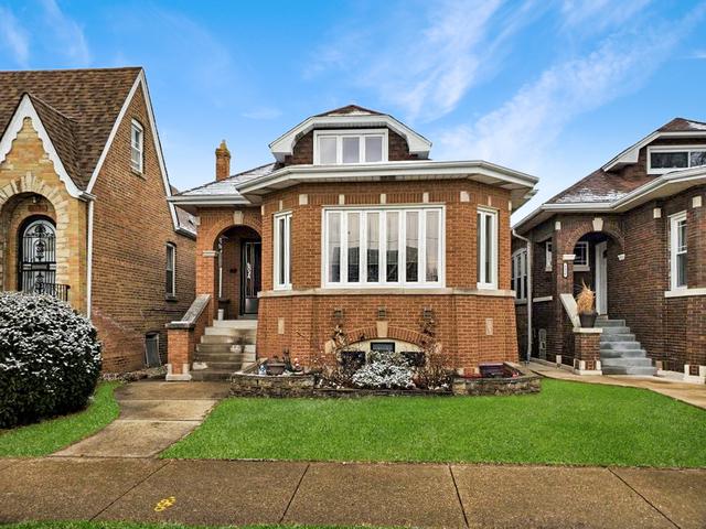 6034 W Melrose St., Chicago, IL 60634