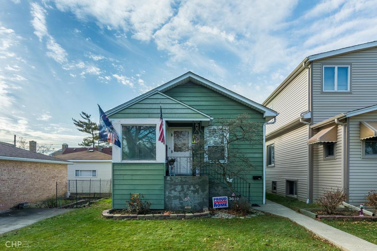 3612 N Newland Ave., Chicago, IL 60634