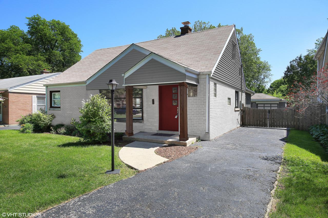 4319 Western Ave., Western Springs, IL 60558