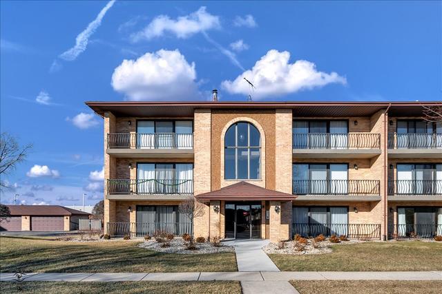 8248 160th Pl. #3W, Tinley Park, IL 60477