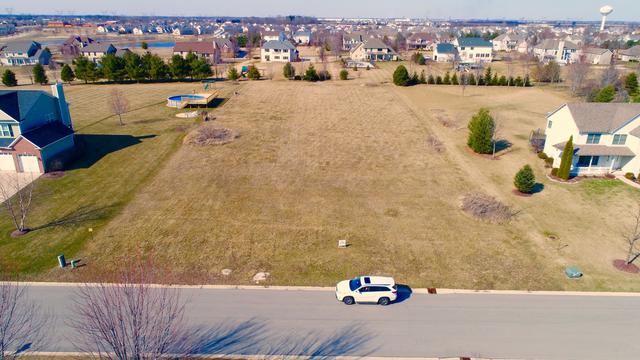 Lot 15 Woodview St., Plano, IL 60545