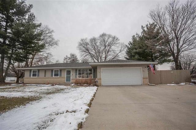8632 Centaur Dr., Machesney Park, IL 61115