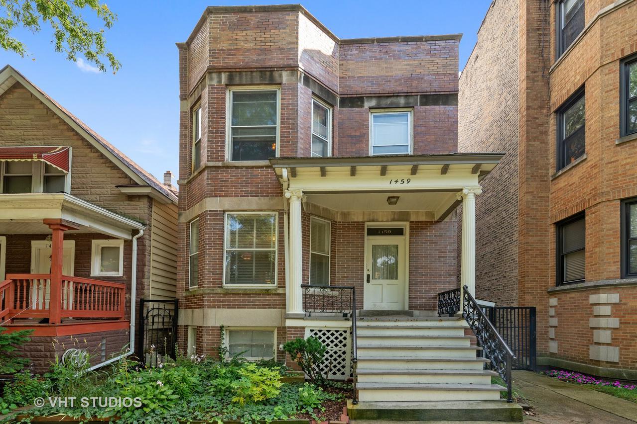1459 W Edgewater Ave., Chicago, IL 60660